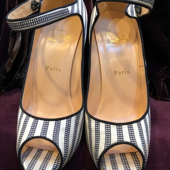 Louboutin Satin Black & White Peep Toe Pumo - Picture 2 of 8